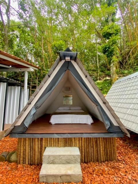 ホテル Aquario Glamping イーリャ・グランデ エクステリア 写真